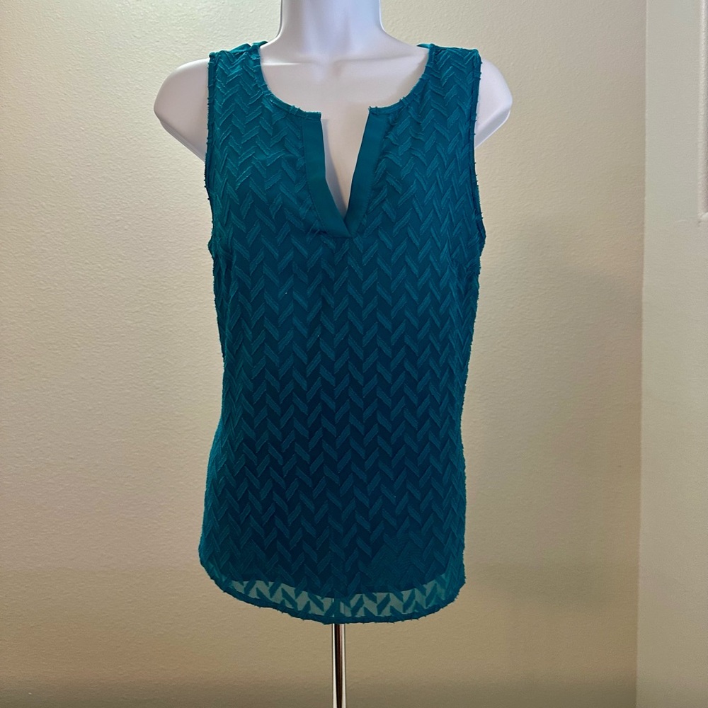 41 Hawthorne Ezide Textured Mixed Material Top